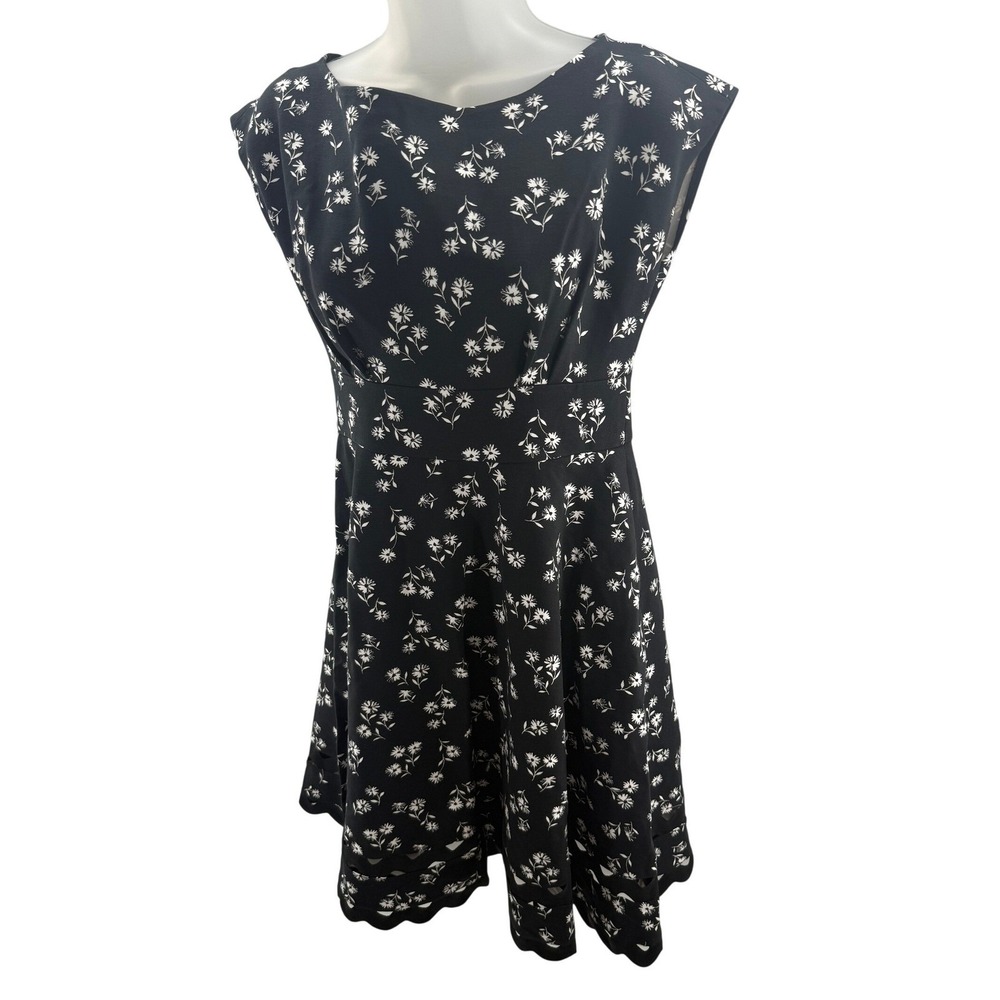 Kate Spade Black Daisy Floral Dress Scalloped Hem‎ Womens Small NEW